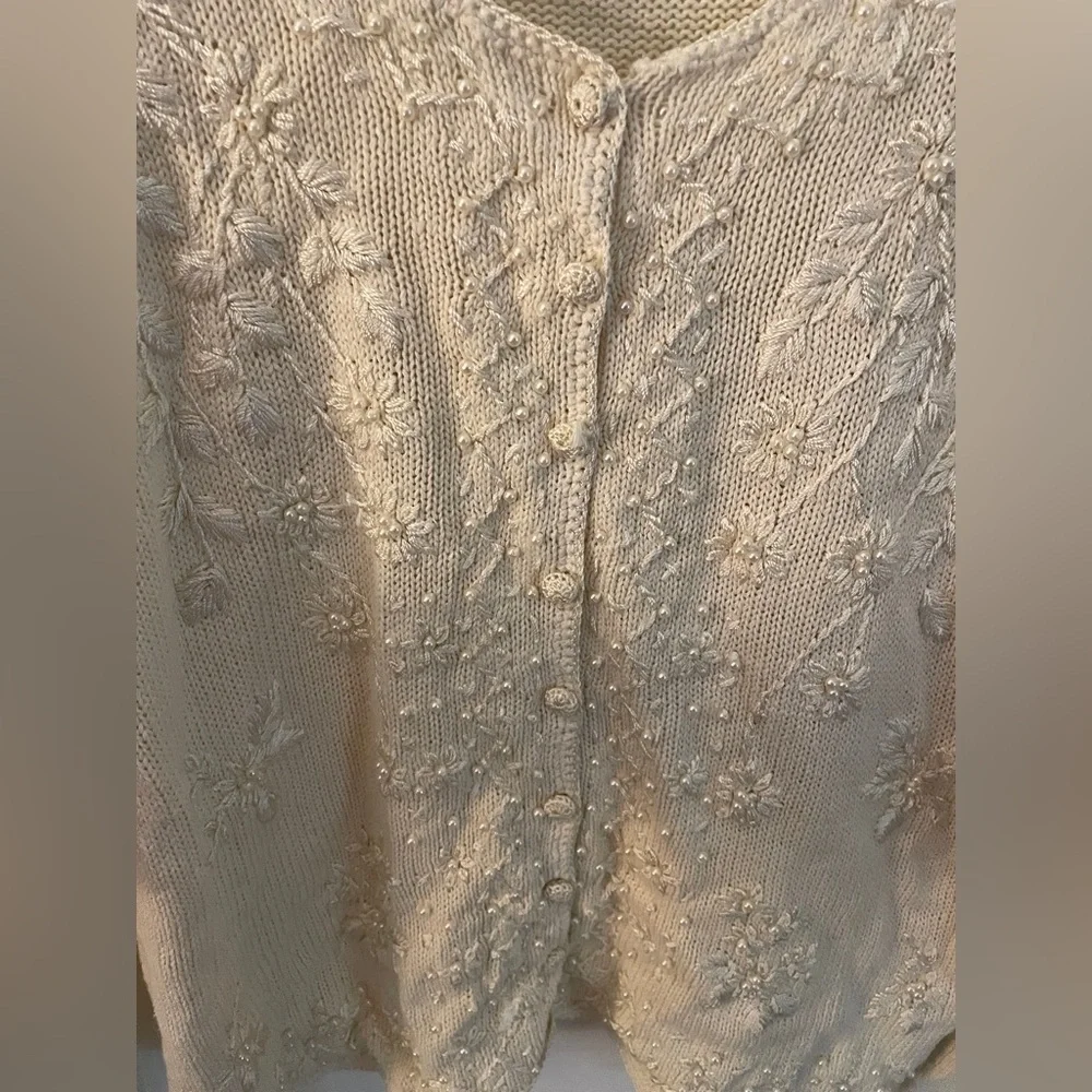 Vintage Fashion Bug Beaded Cardigan - Picture 5 of 6